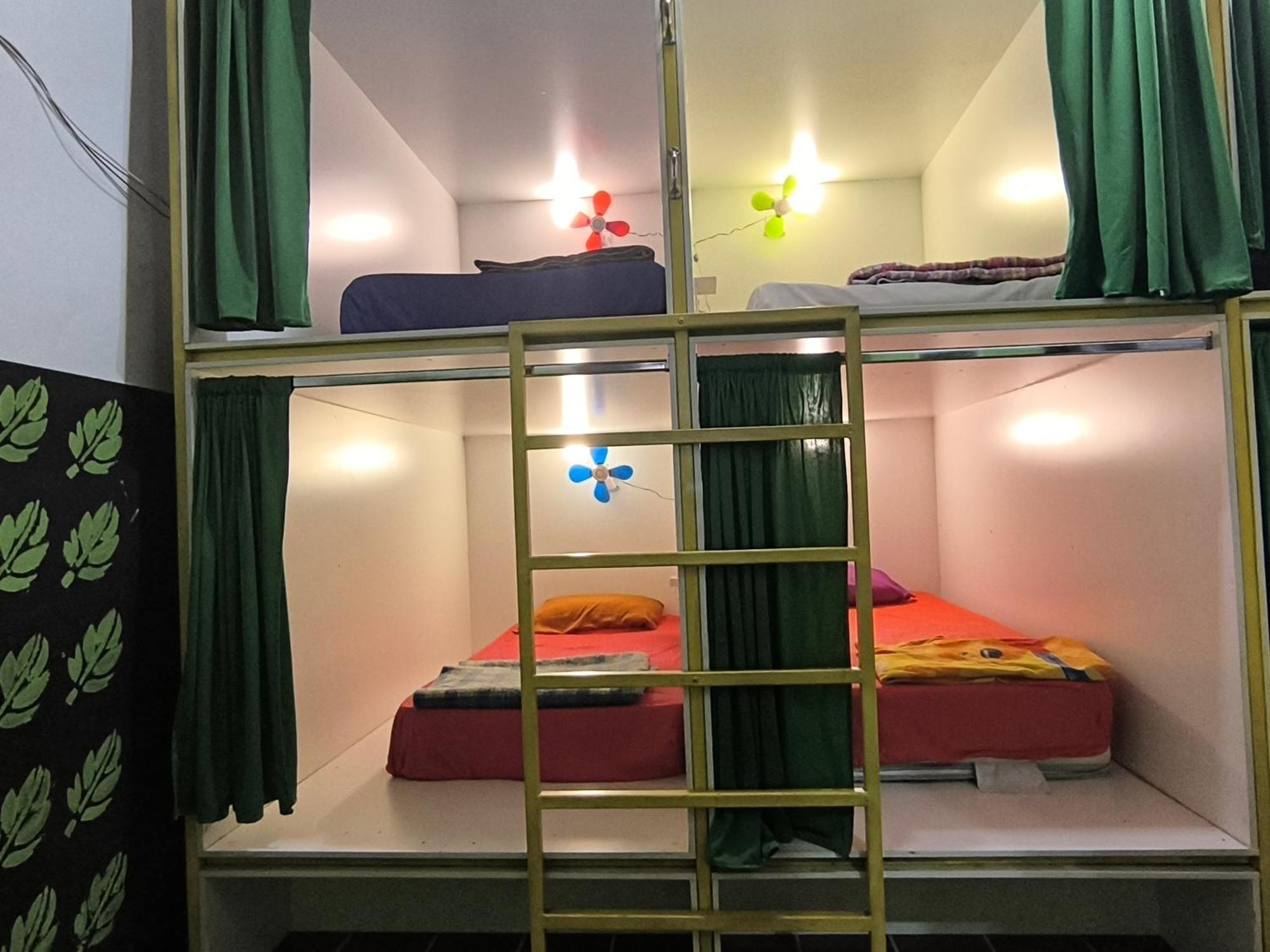Karim Hostel Guatemala City Eksteriør bilde