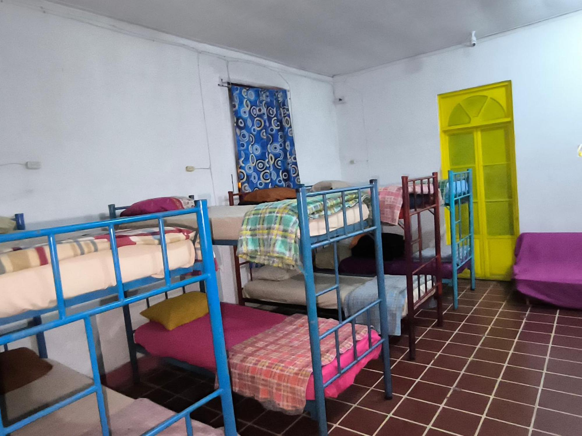 Karim Hostel Guatemala City Eksteriør bilde