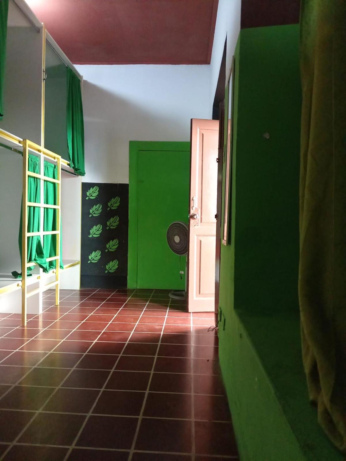 Karim Hostel Guatemala City Eksteriør bilde