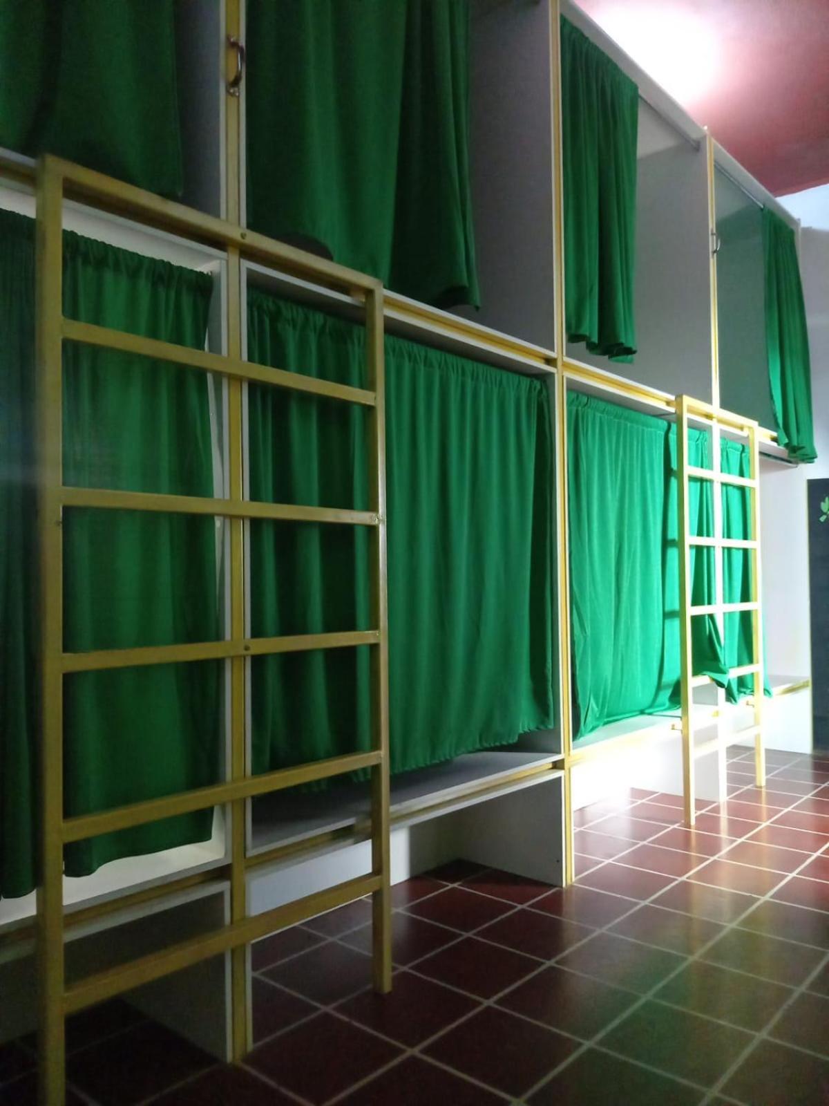 Karim Hostel Guatemala City Eksteriør bilde