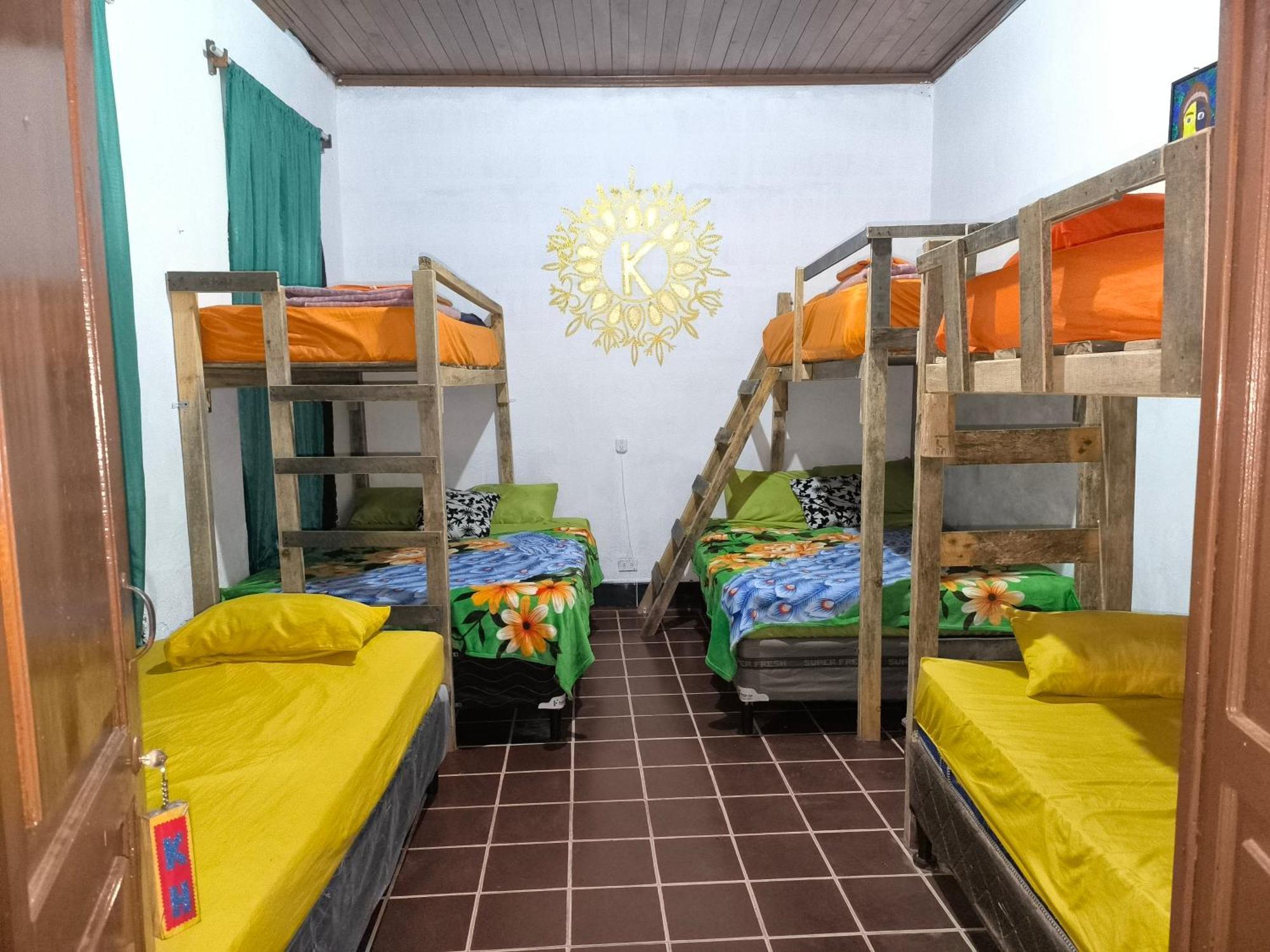 Karim Hostel Guatemala City Eksteriør bilde